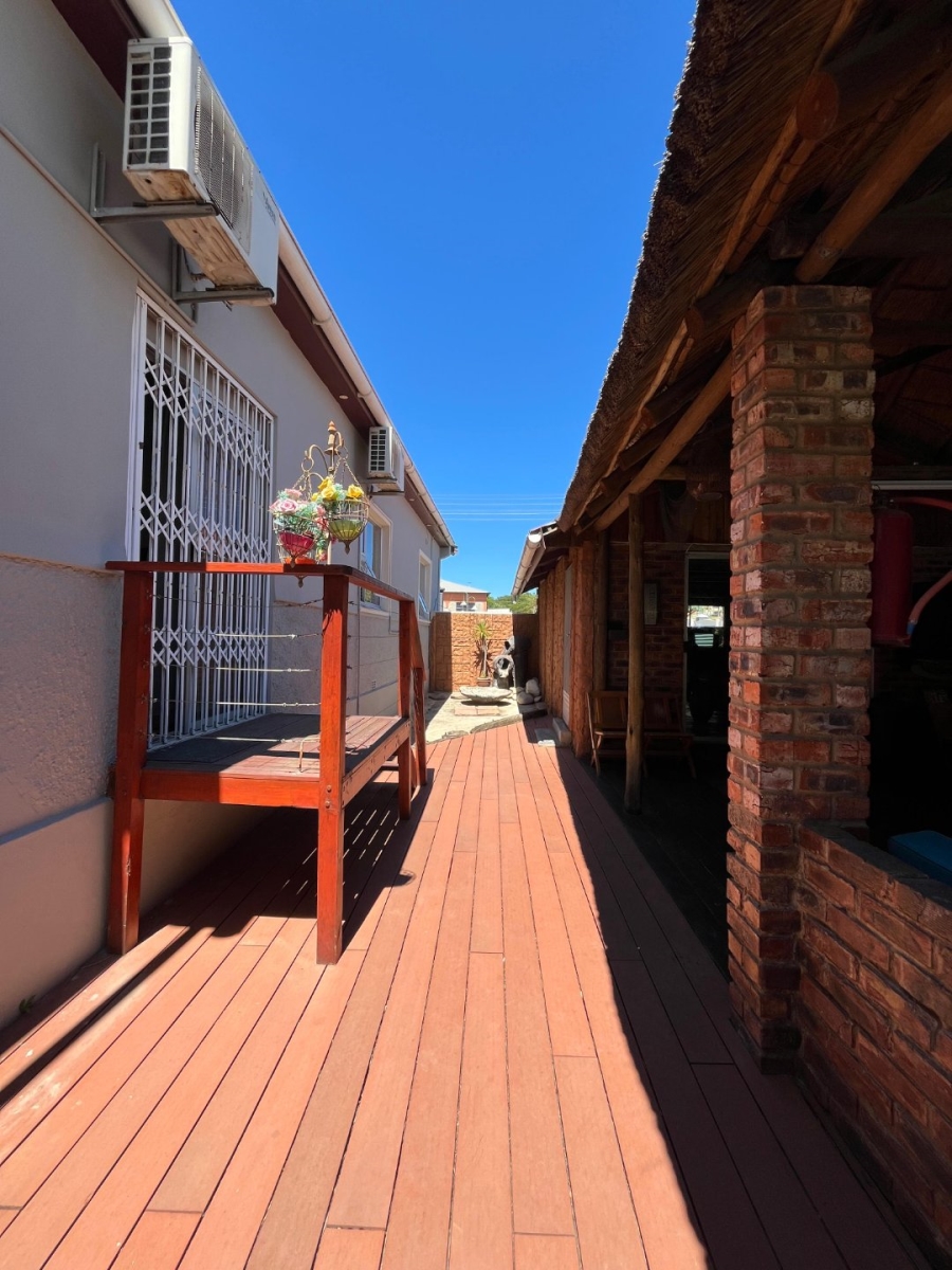 3 Bedroom Property for Sale in Bothasrus Eastern Cape